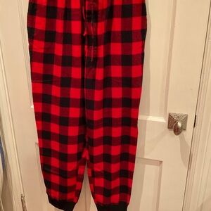 Pair of flannel buffalo check men’s pajama pants, by Lands End, M